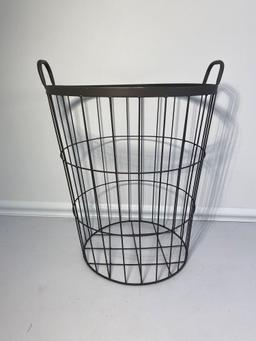 Wire Double Handled Tall Basket