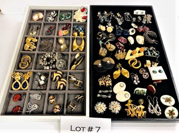 Approx 55 Vintage and Costume Earrings