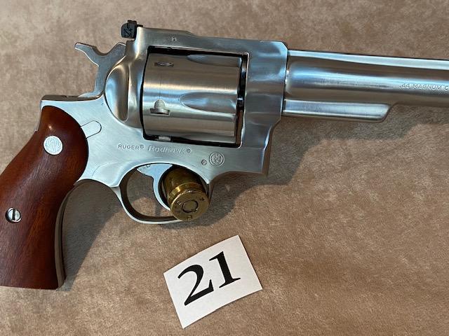 RUGER RED HAWK 44MAG REVOLVER