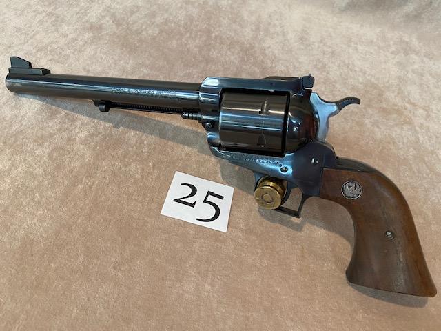 RUGER SUPER BLACK HAWK 44MAG REVOLVER