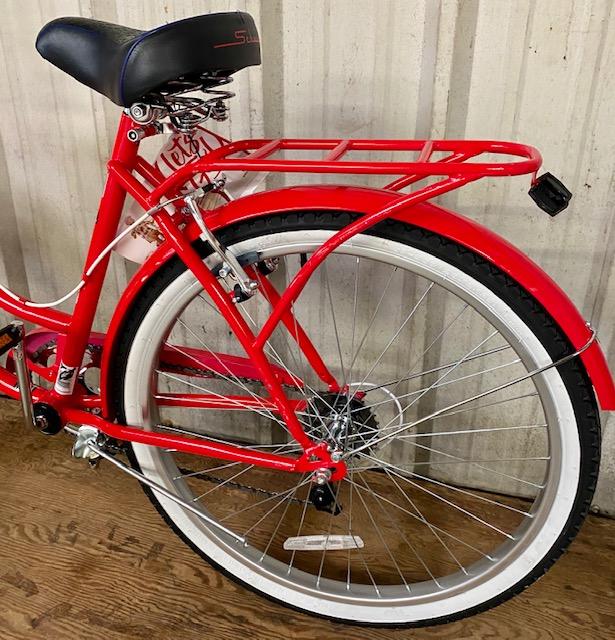 SCHWINN PACIFIC CYCLE ADULT BICYCLE