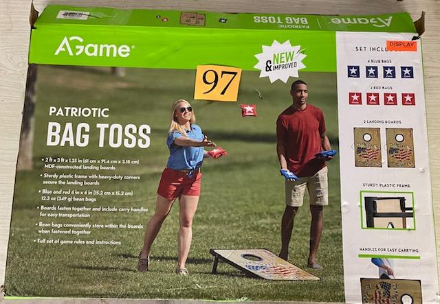 PATRIOTIC BAG TOSS GAME