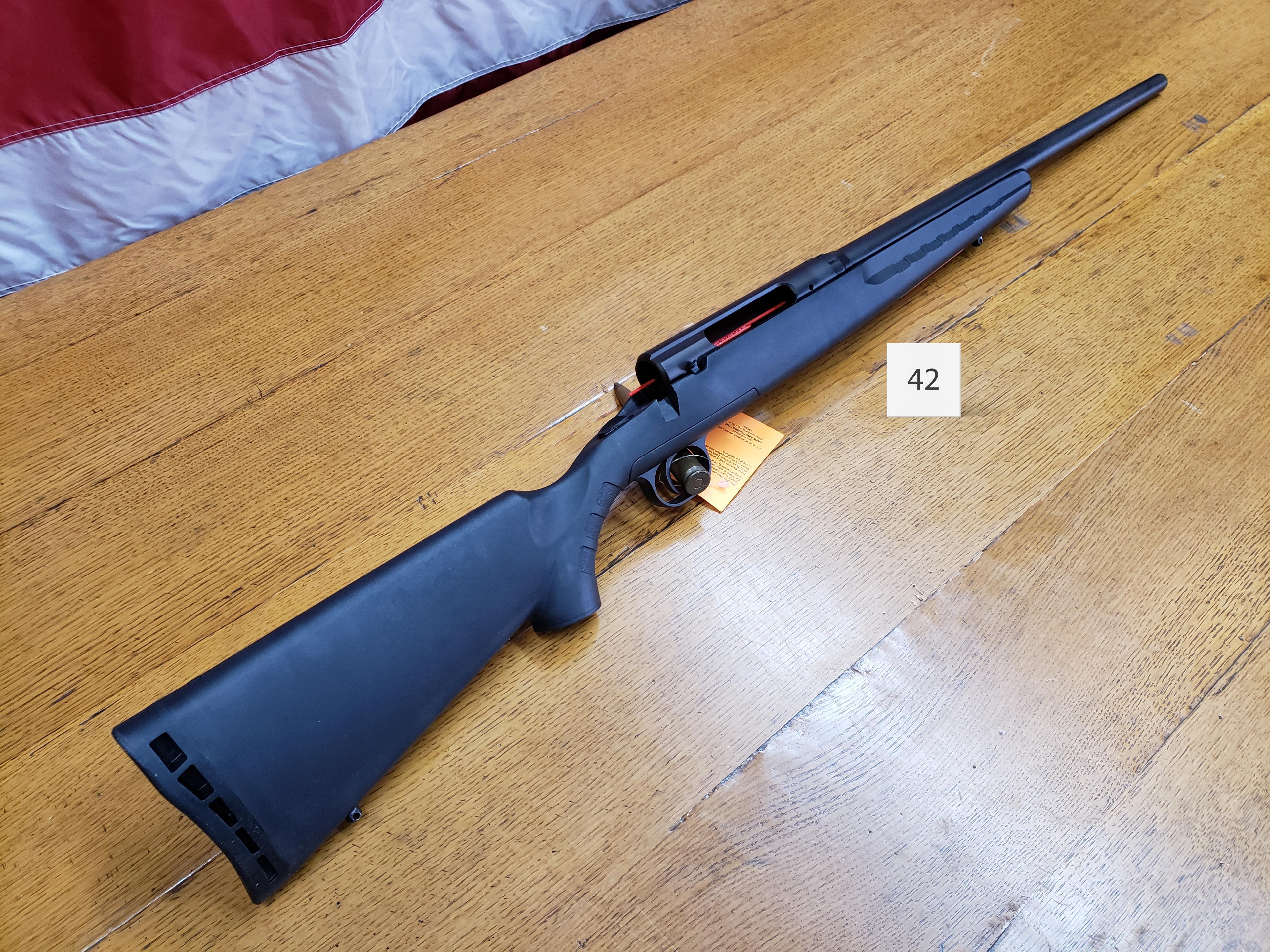 NEW SAVAGE AXIS .243 WIN RIFLE