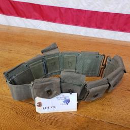 MILITARY CLIP, AMMUNITION BELT & 1944 DATED CANTEEN