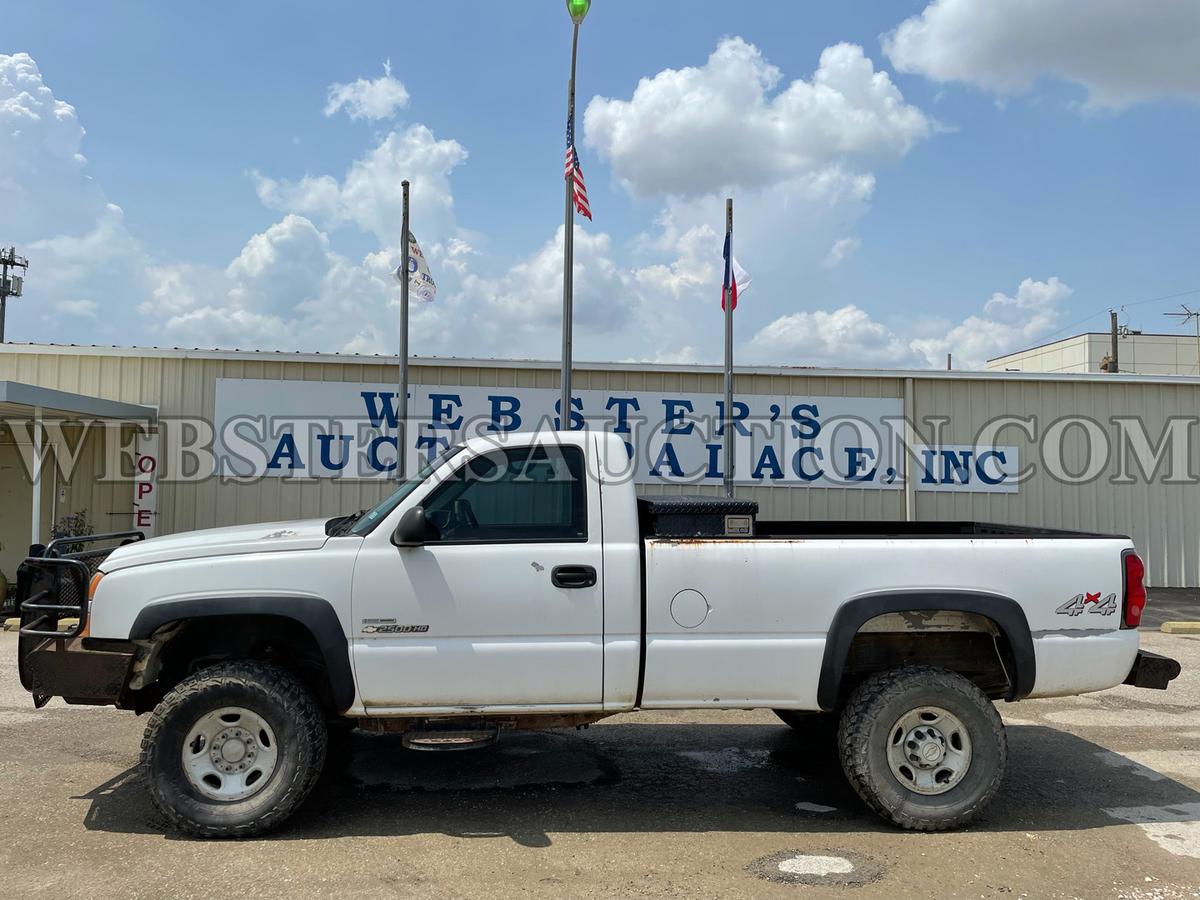 2007 CHEVROLET 2500 TRUCK