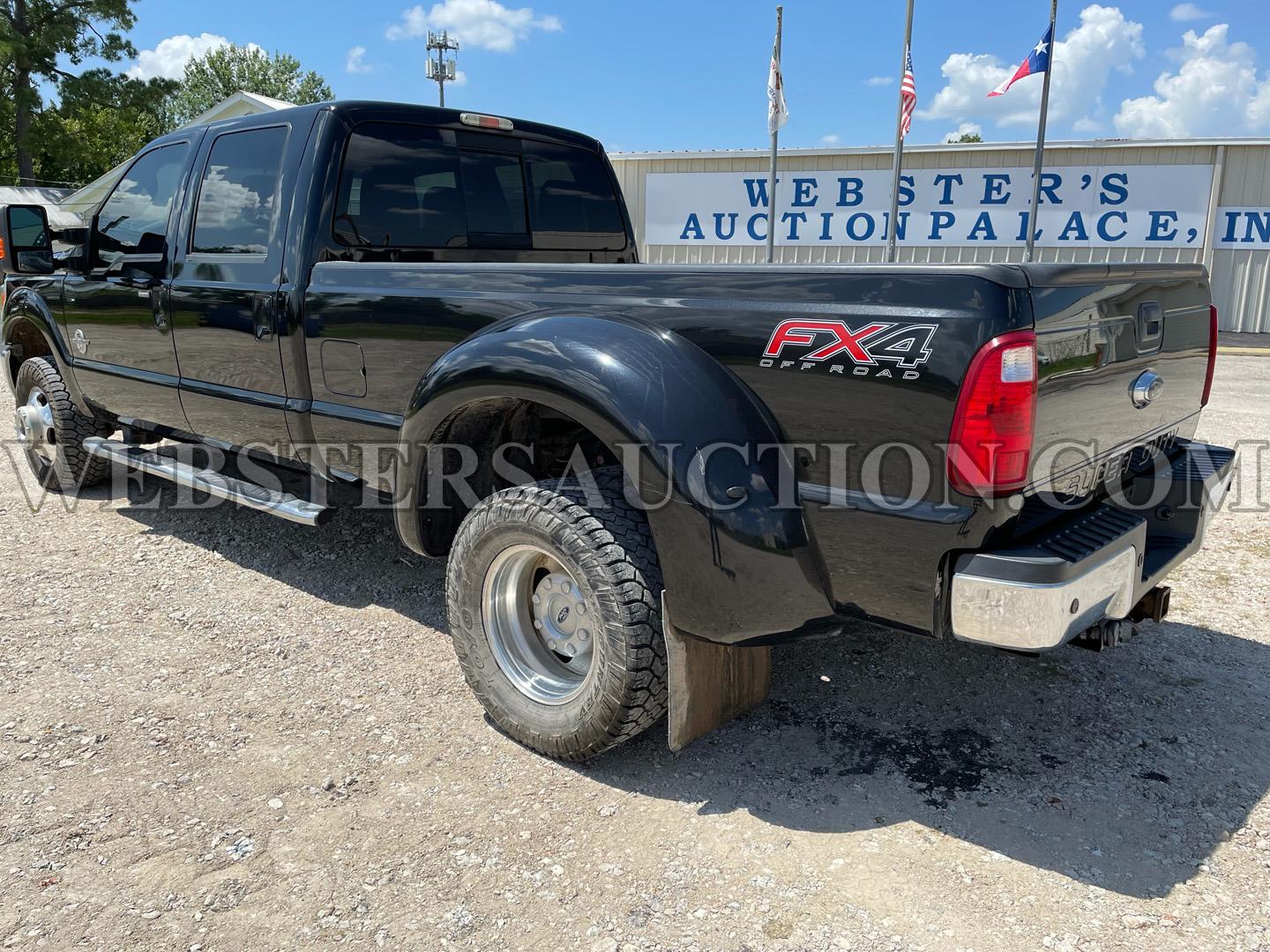 2016 FORD F-350 LARIAT CREW CAB TRUCK