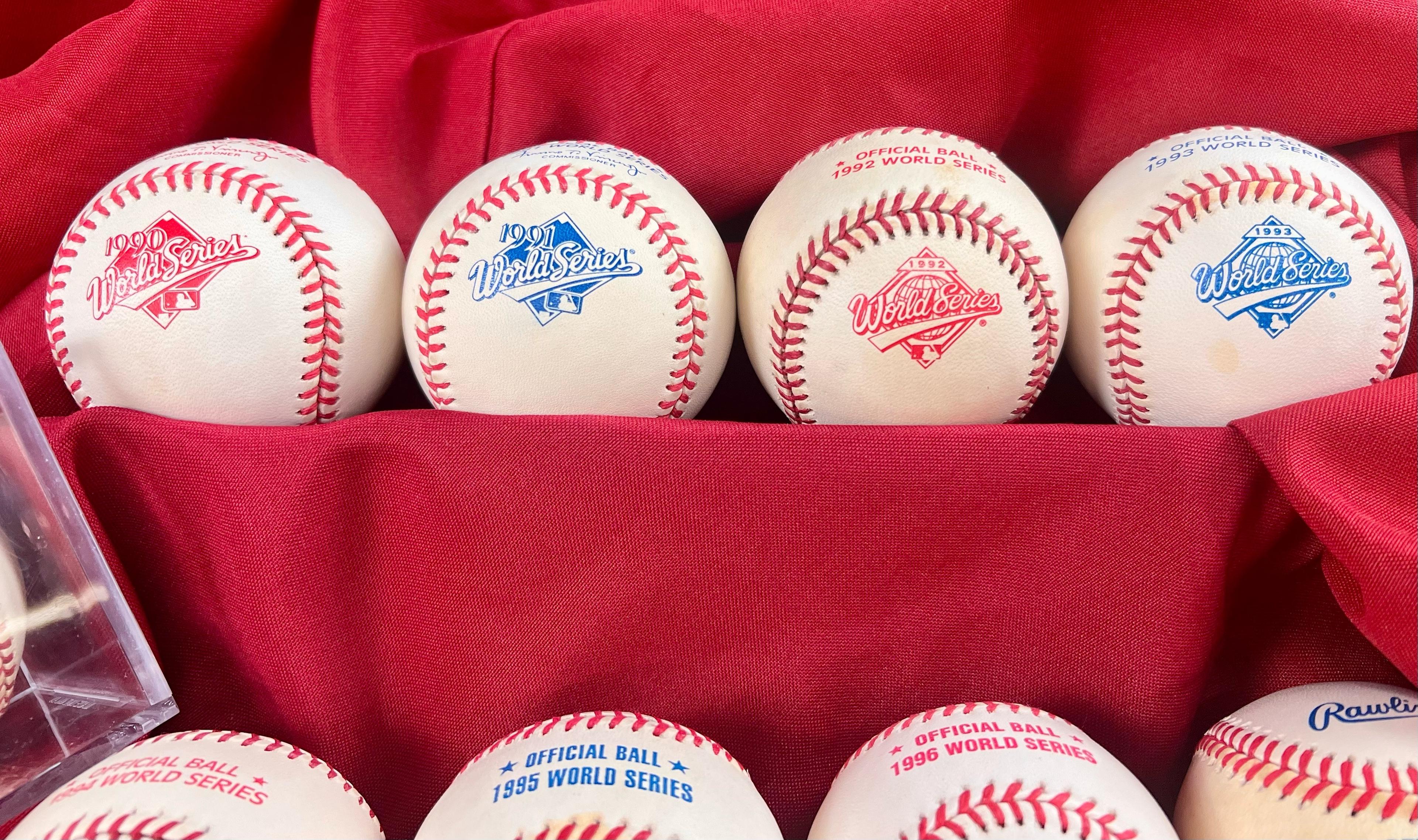 12 - WORLD SERIES BASEBALLS