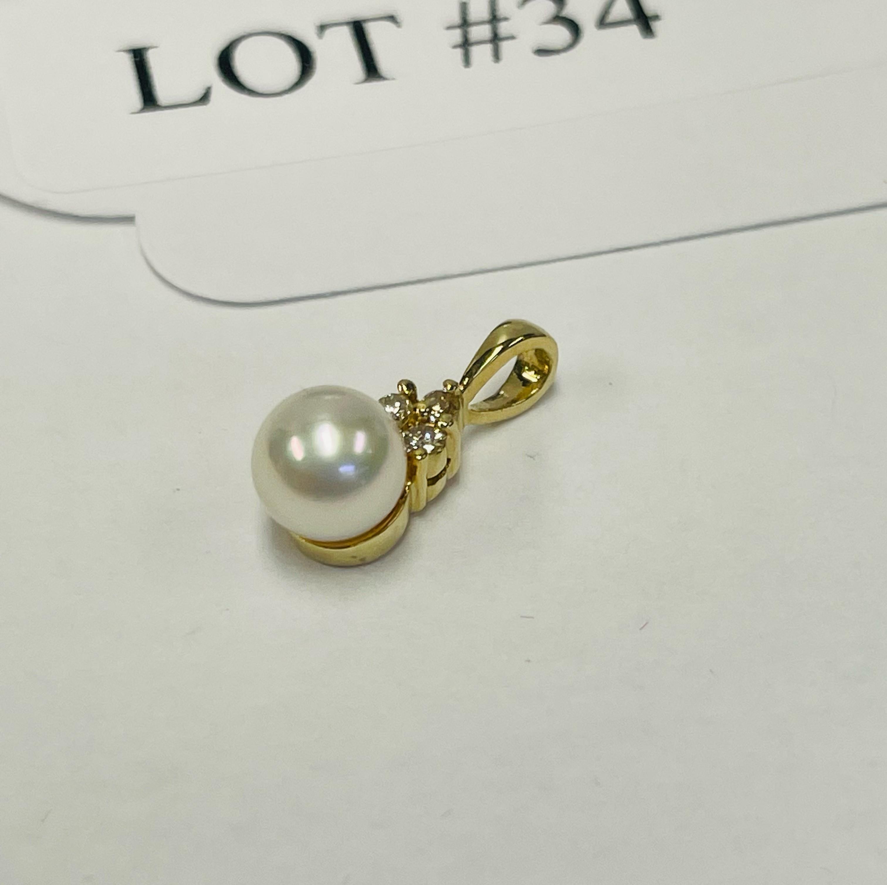 14KT YELLOW GOLD PEARL AND DIAMOND PENDANT