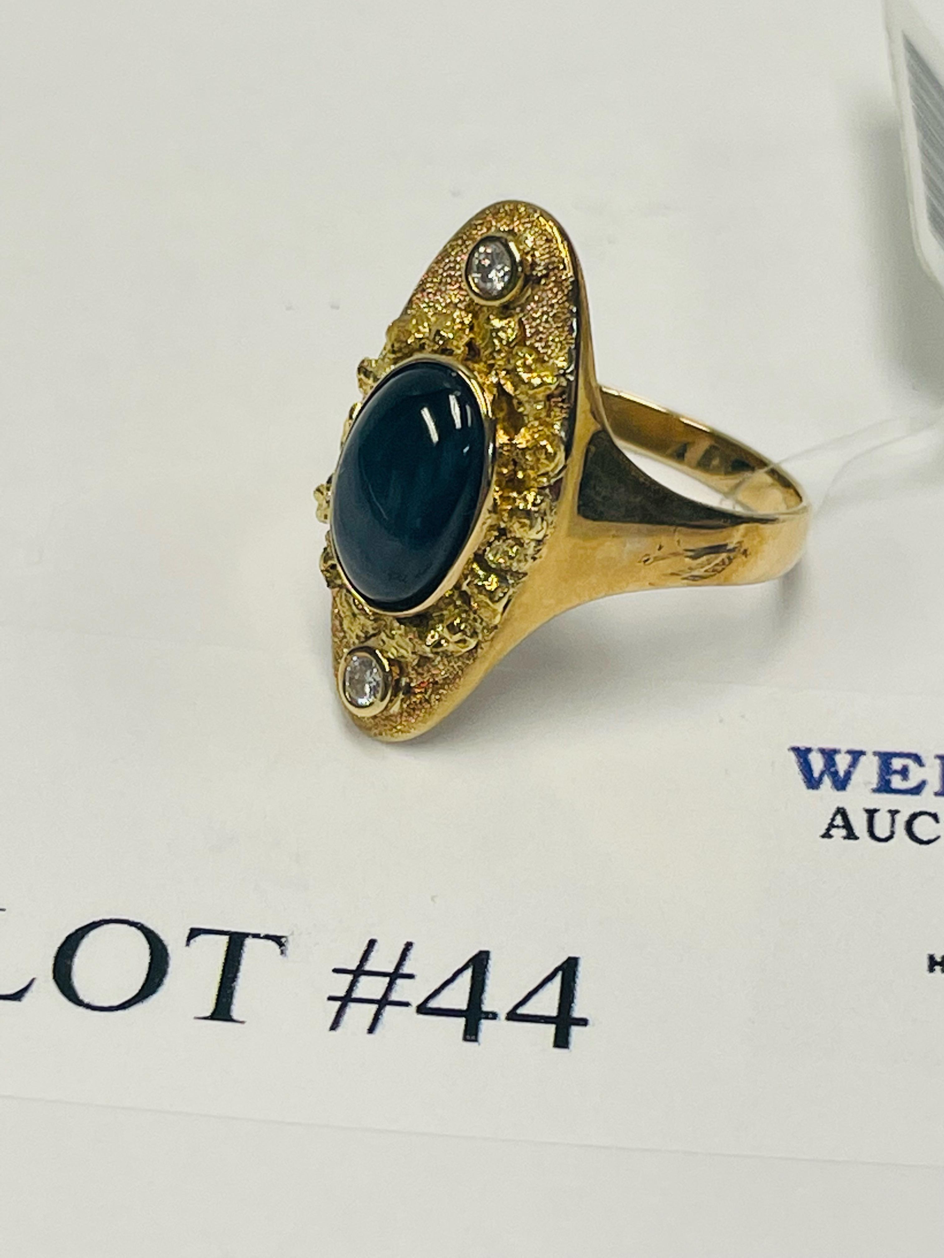 10KT YELLOW GOLD STAR SAPPHIRE DIAMOND AND 22KT GOLD NUGGET RING