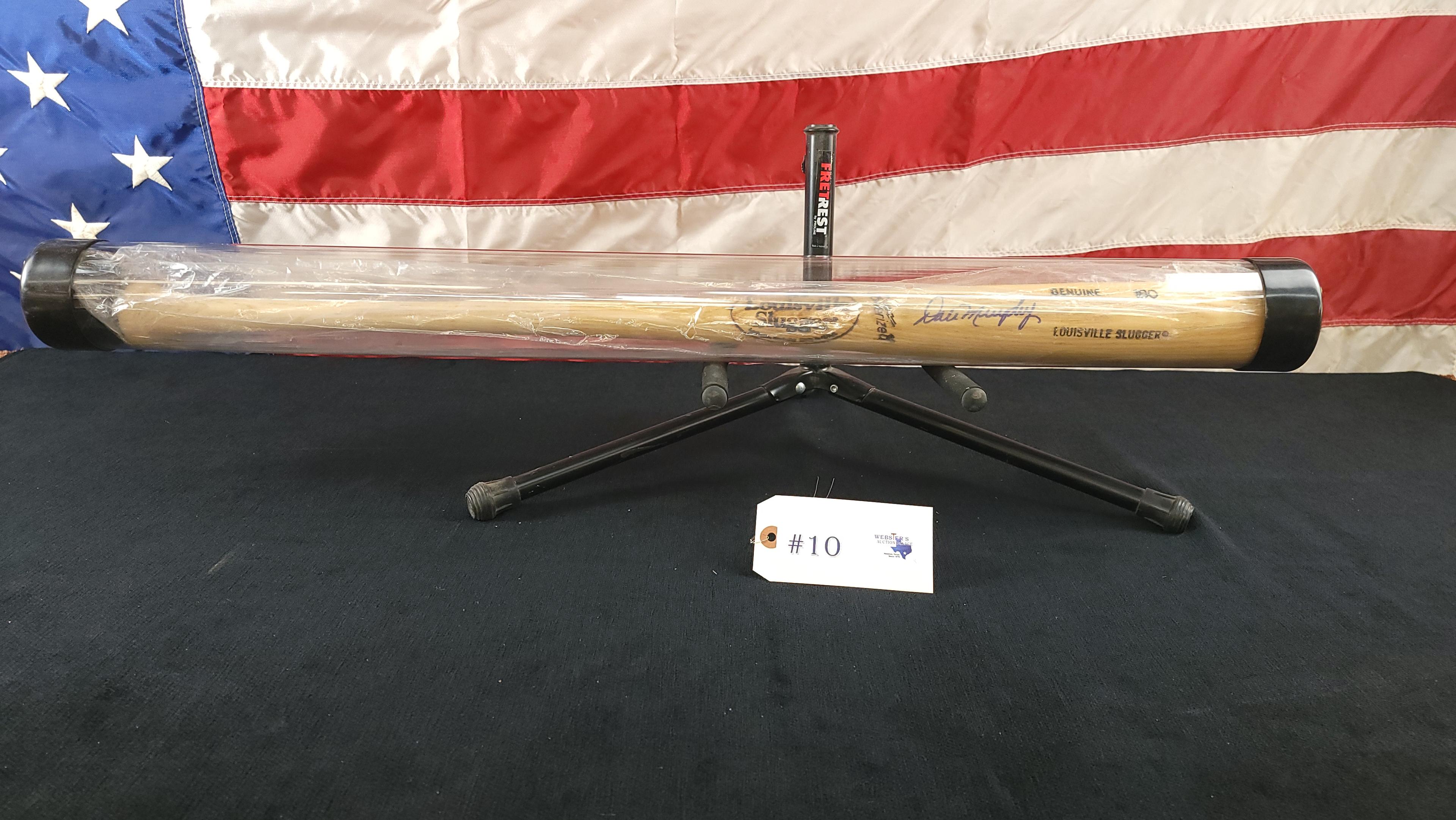 SIGNED DALE MURPHY BASEBALL BAT WITH CASE