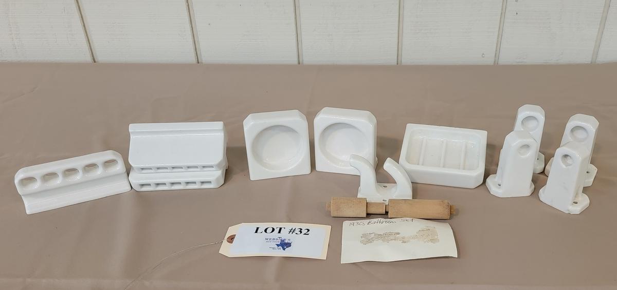 1930'S ANTIQUE PORCELAIN BATHROOM SET