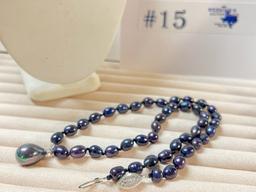16" FRESH WATER BLACK PEARL NECKLACE