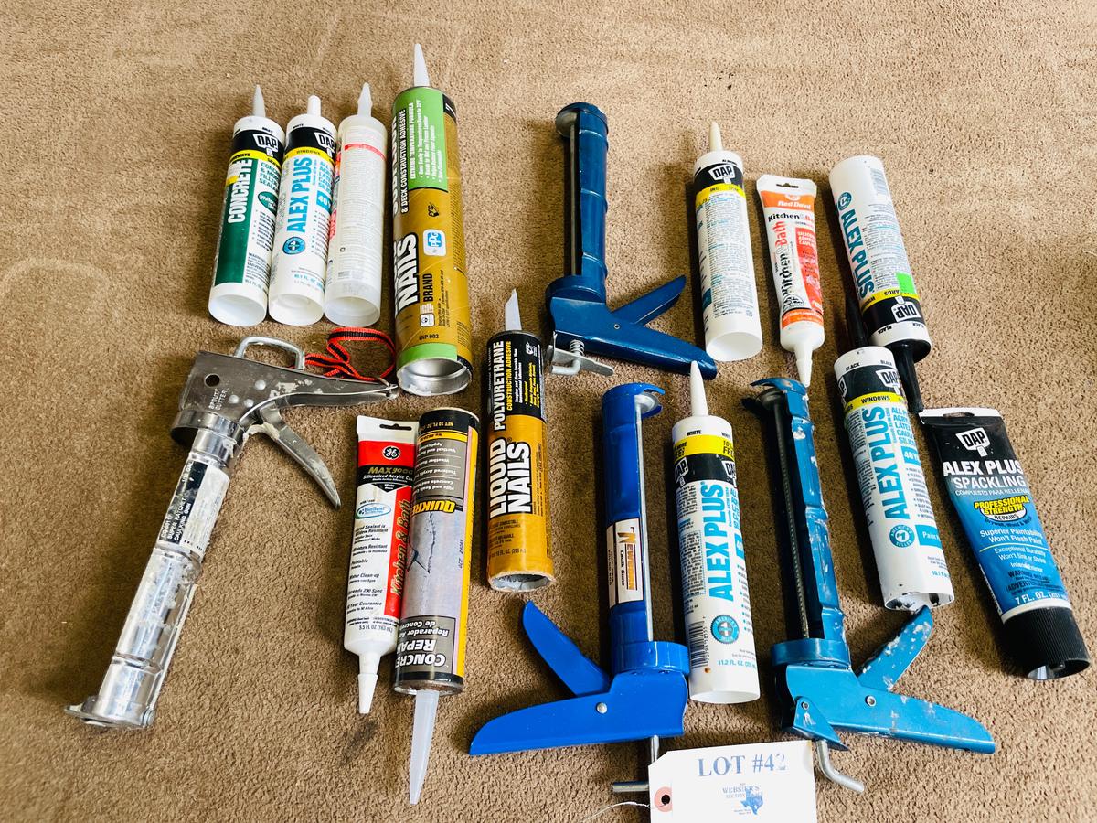 LOT OF CHALK AND CHALK GUNS