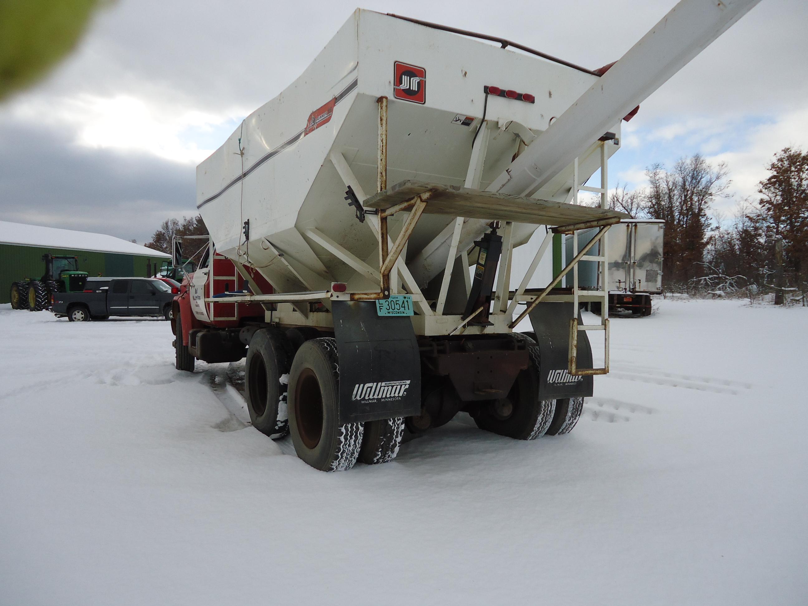 1977 GMC fertilizer truck