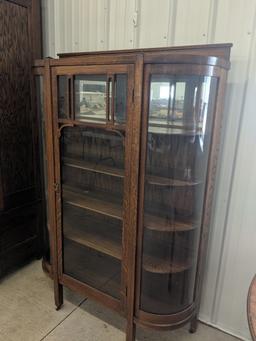 China Cabinet With Key