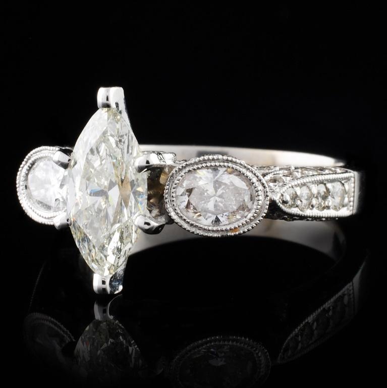 18K White Gold 2.22ctw Diamond Ring