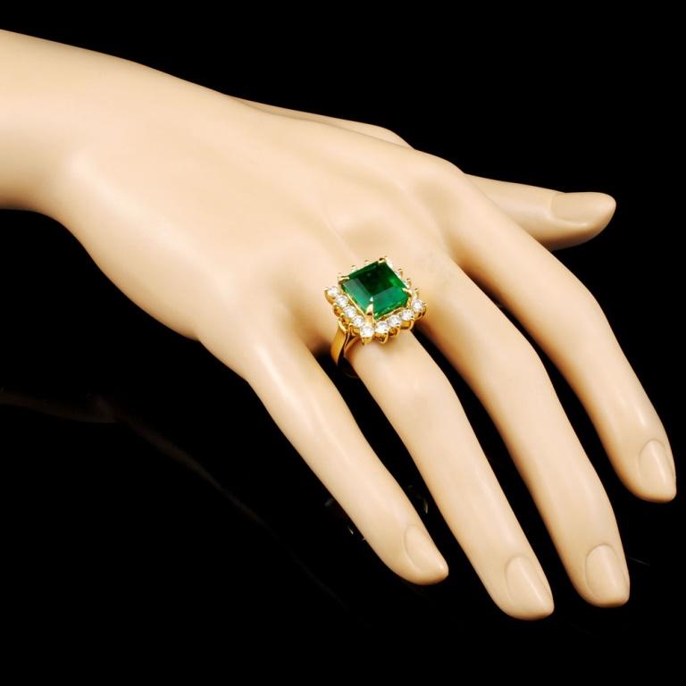 18K Gold 6.62ct Emerald & 1.81ctw Diamond Ring