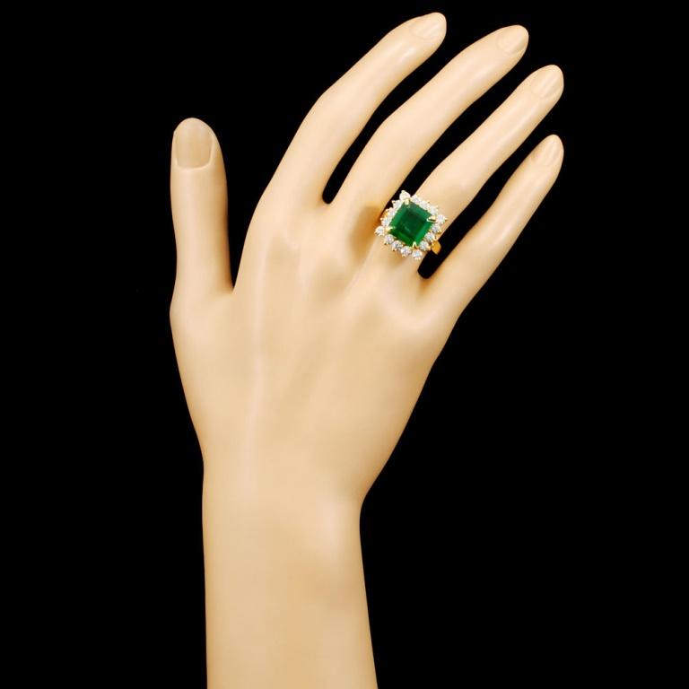 18K Gold 6.62ct Emerald & 1.81ctw Diamond Ring