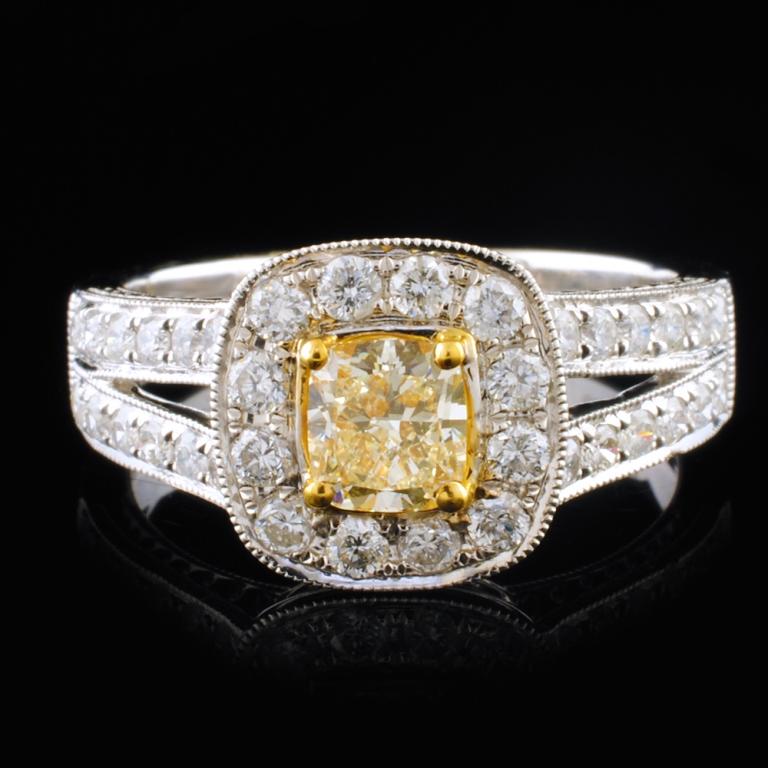 18K White Gold 1.16ctw Fancy Yellow Diamond Ring