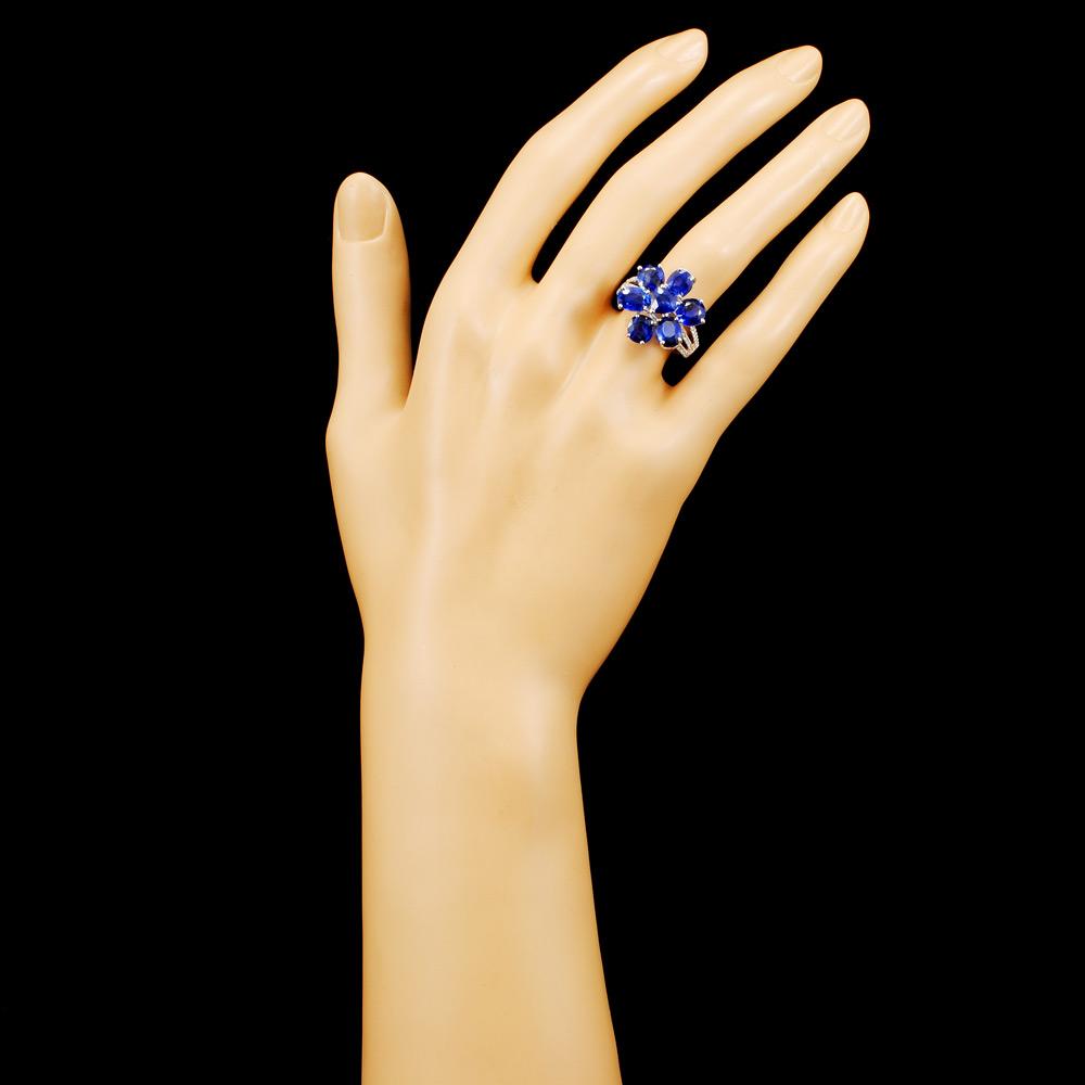 18K Gold 7.74ct Sapphire & 0.23ctw Diamond Ring