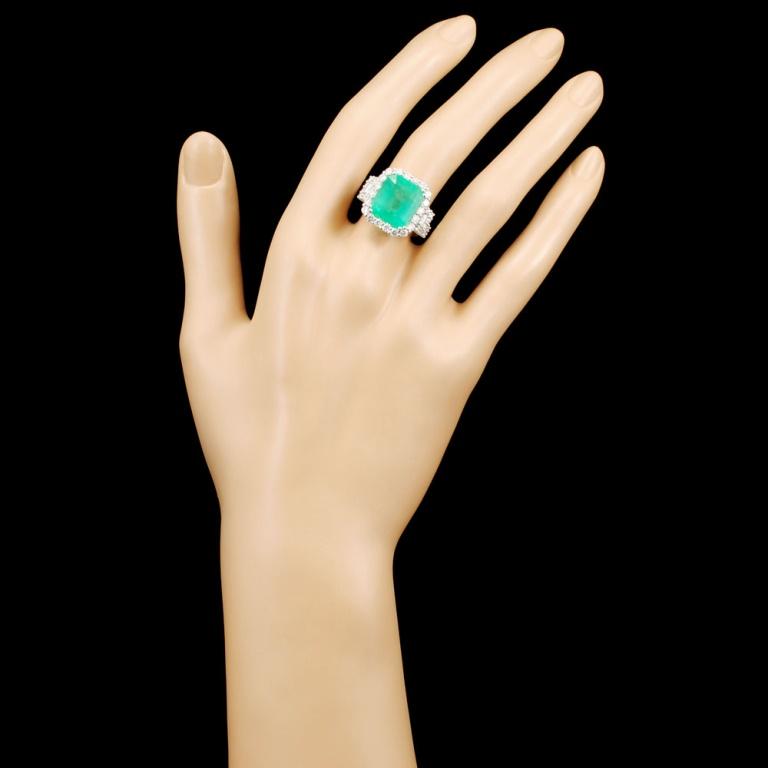 18K Gold 7.93ct Emerald & 1.67ctw Diamond Ring