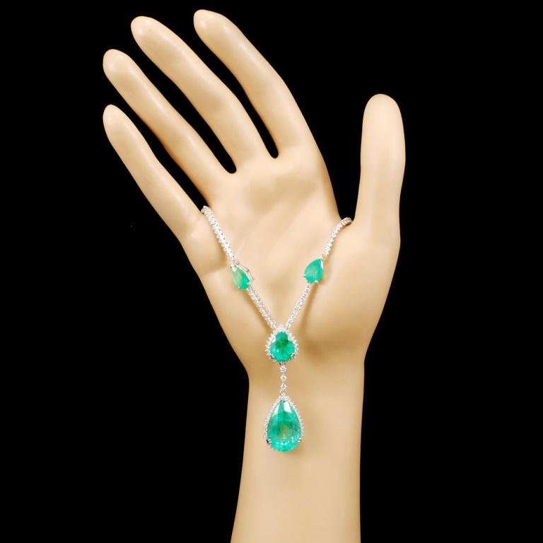 18K Gold 25.31ctw Emerald & 3.78ctw Diamond Neckla