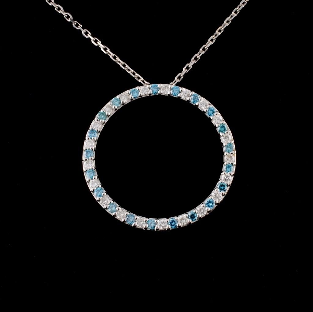 18K White Gold 0.62ctw Diamond Pendant