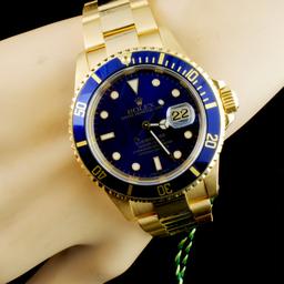 Rolex Submariner 16618 18K Gold 40mm Wristwatch