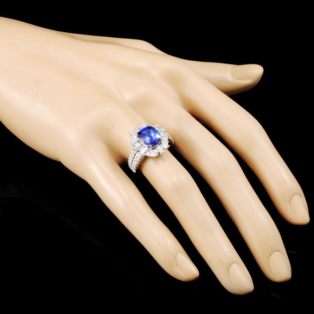 18K Gold 3.59ct Tanzanite & 1.05ctw Diamond Ring