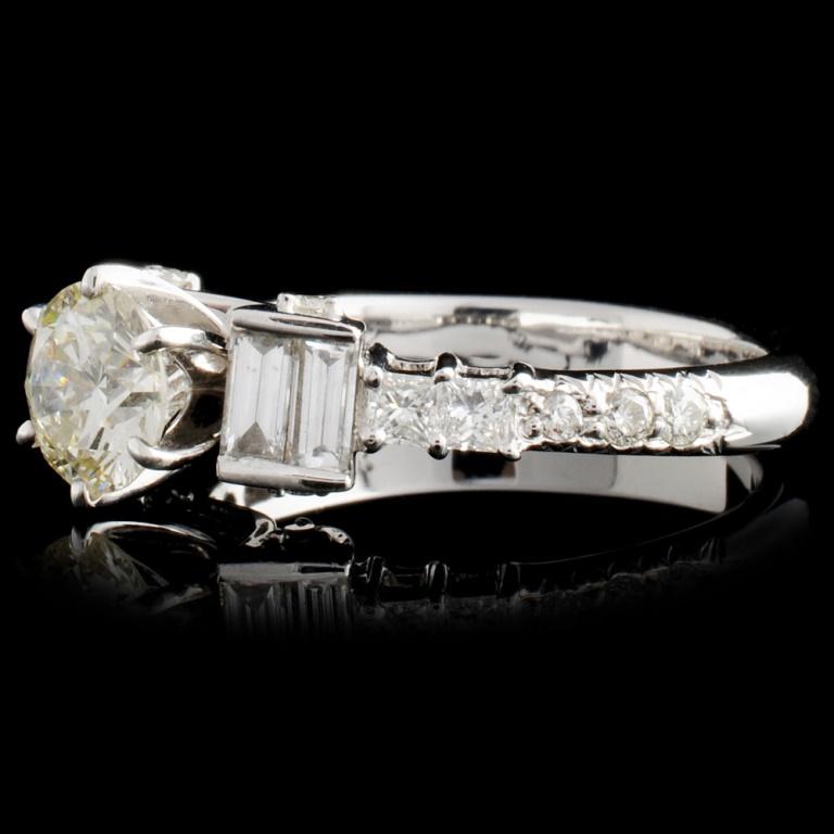 18K Gold 1.64ctw Diamond Ring