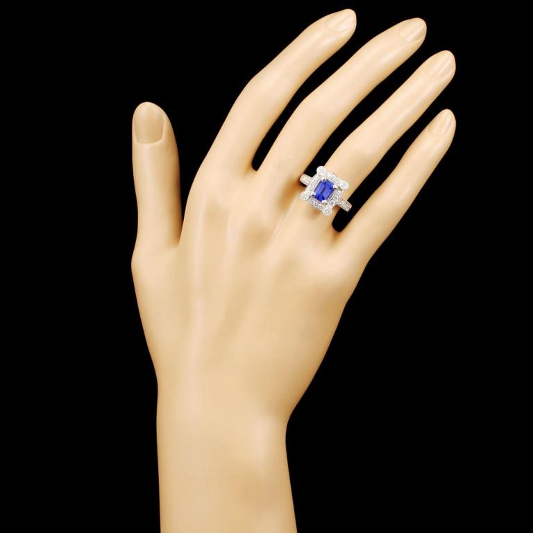 18K Gold 2.01ct Tanzanite & 1.04ctw Diamond Ring