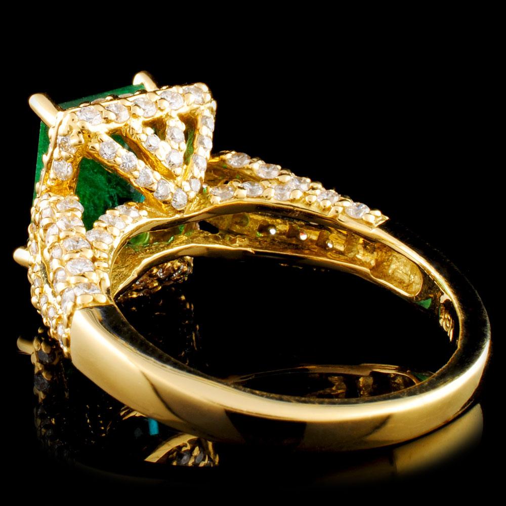 18K Gold 2.47ct Emerald & 1.20ctw Diamond Ring