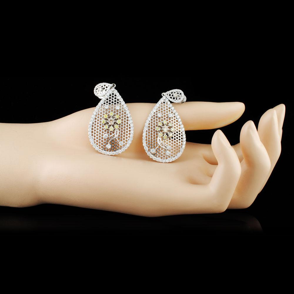 18K Gold 4.16ctw Diamond Earrings