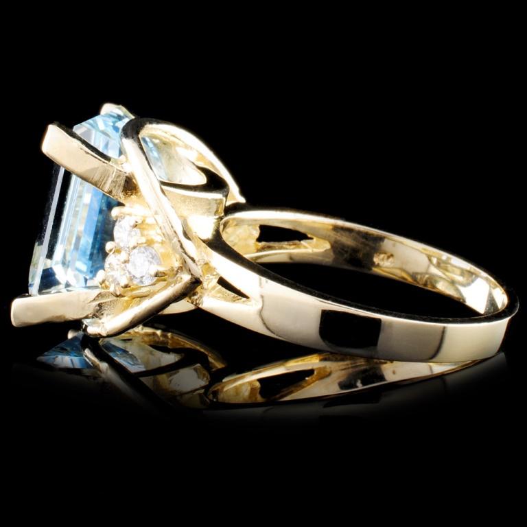 14K Gold 6.02ct Aquamarine & 0.29ctw Diamond Ring