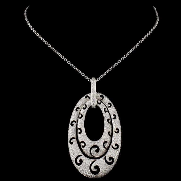 18K White Gold 1.45ctw Diamond Pendant