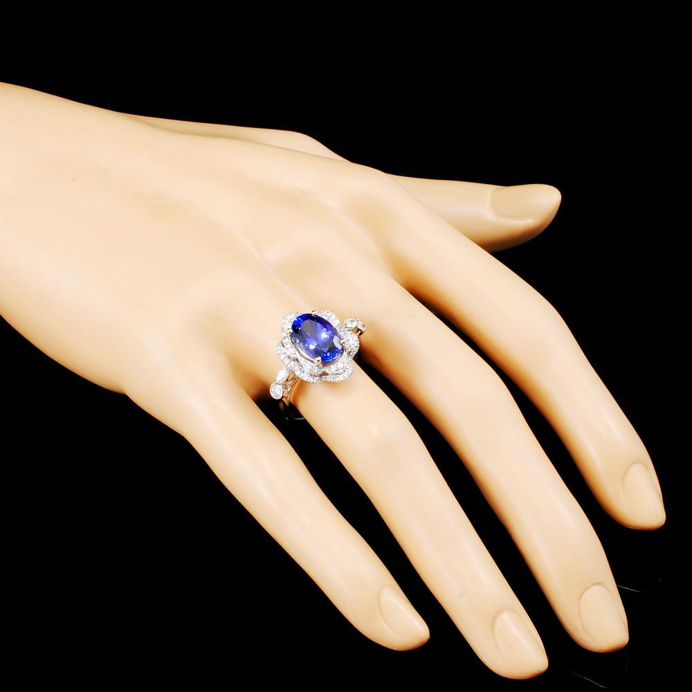 18K Gold 3.31ct Tanzanite & 0.61ctw Diamond Ring