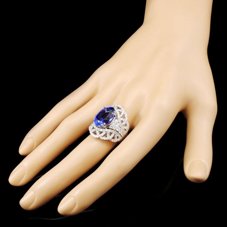 18K Gold 9.27ct Tanzanite & 2.87 Diamond Ring