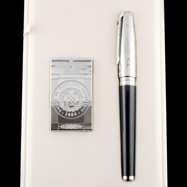 St Dupont Napoleon Platinum Lighter & Pen Set