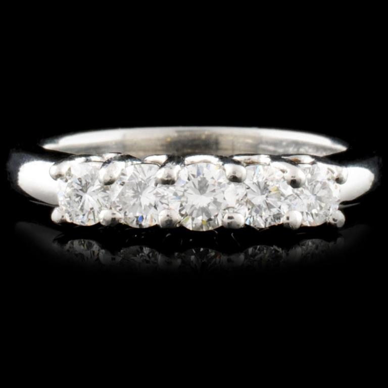 Platinum 0.77ctw Diamond Ring