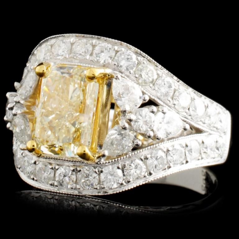 18K Gold 3.84ctw Fancy Colored Diamond Ring