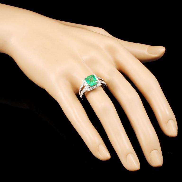 18K Gold 2.17ct Emerald & 0.57ctw Diamond Ring