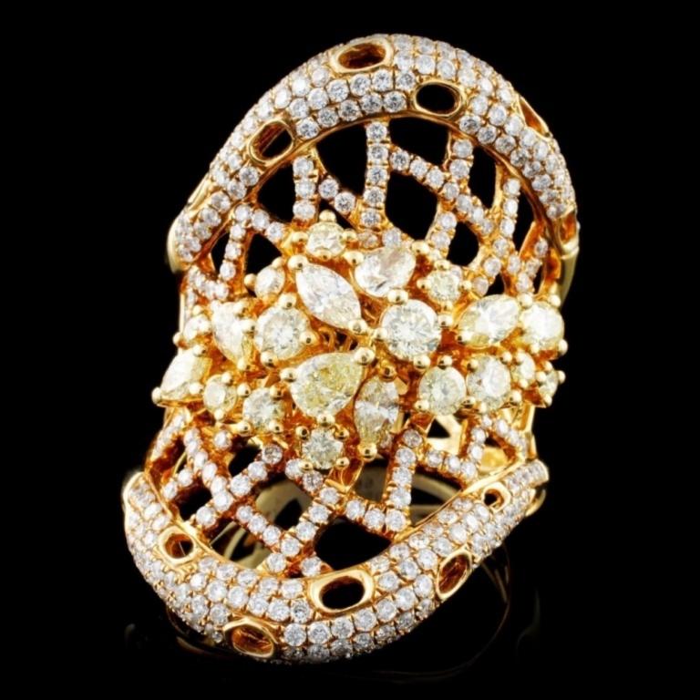 18K Gold 2.99ctw Fancy Diamond Ring