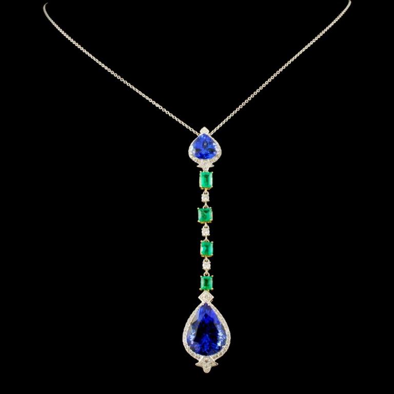 18K Gold 14.92ct Tanzanite & 0.65ctw Diamond Penda