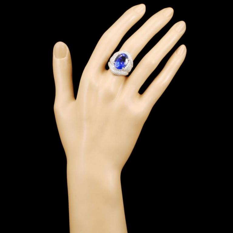 18K Gold 8.30ct Tanzanite & 2.18ctw Diamond Ring