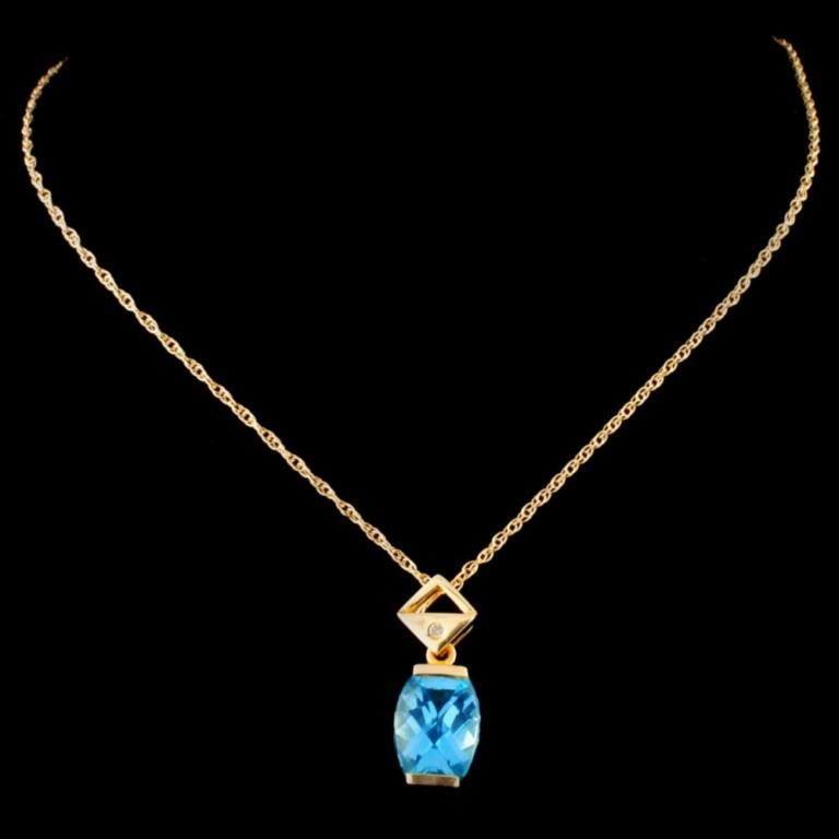 14K Gold 2.43ct Topaz & 0.02ct Diamond Pendant