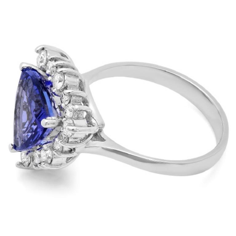 14K Gold 3.50ct Tanzanite & 0.60ct Diamond Ring