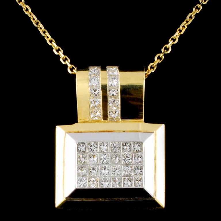 18K Gold 3.08ctw Diamond Pendant