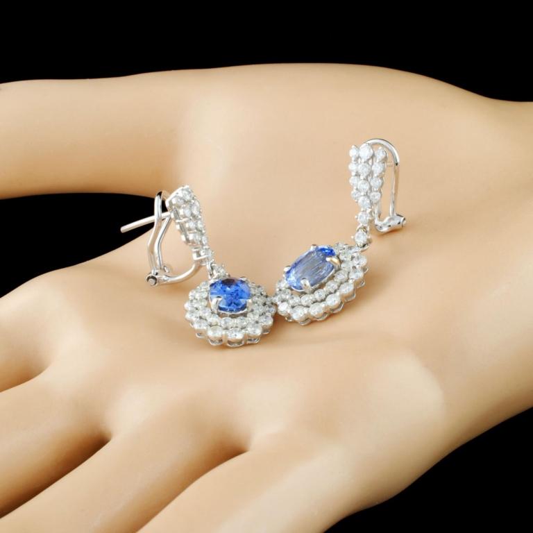 18K Gold 2.56ct Sapphire & 2.36ctw Diamond Earring