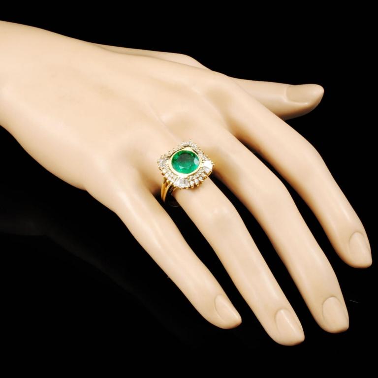 18K Gold 3.17ct Emerald & 1.14ctw Diamond Ring