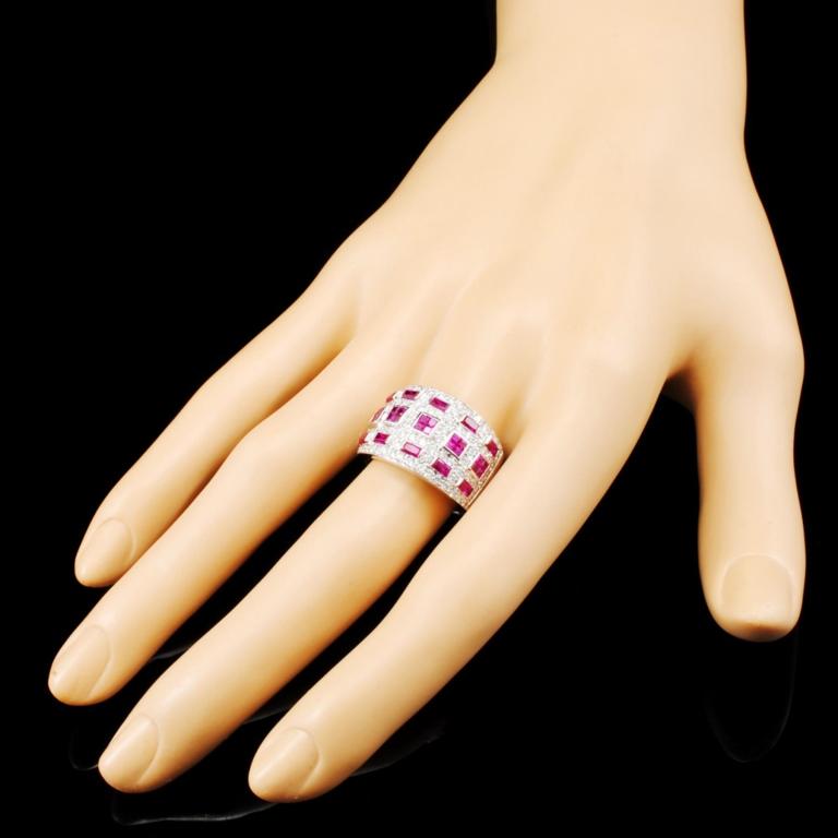 18K Gold 2.31ct Ruby & 0.99ctw Diamond Ring